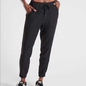 Athleta farallon jogger